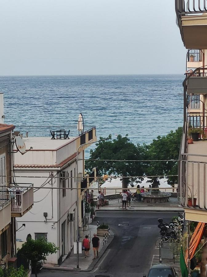 Naxosea Apartman Giardini-Naxos Szoba fotó